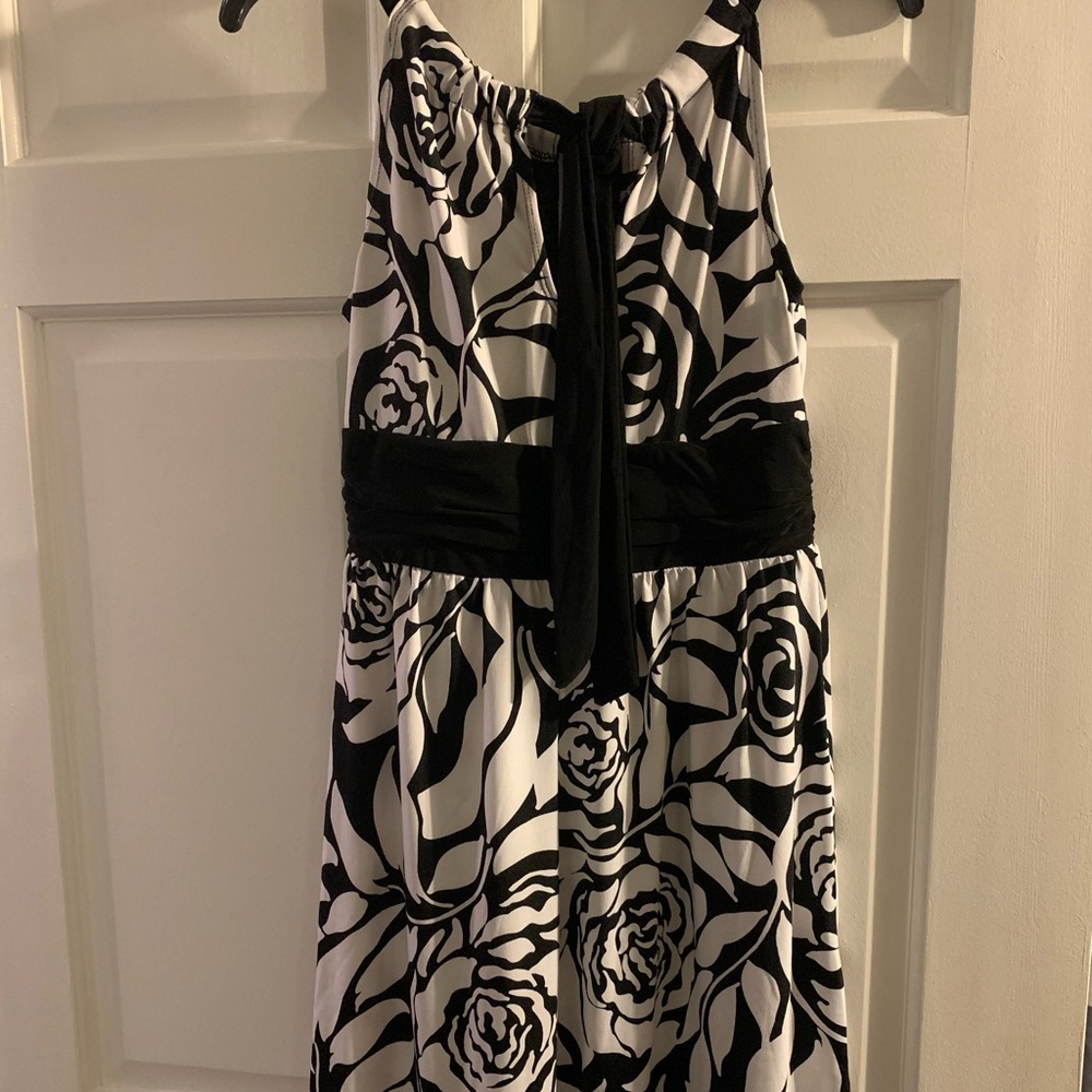 Black and white dress